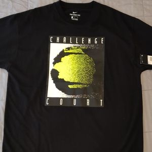 Nike Court Challenge Logo Men's Tennis Tee